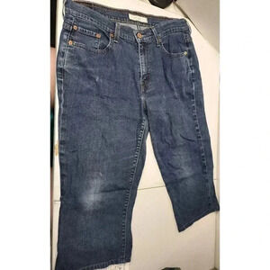 LEVI’S 515 BLUE JEANS CAPRI/CROPPED SIZE 10, INSEAM 19.5”